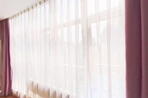 Room - Beijing Spring Hotel (Beijing)