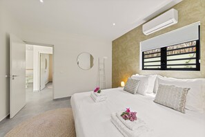 3 bedrooms, in-room safe, free WiFi