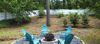 Stylish Retreat w/ Fire Pit & Porch