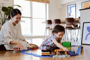 Children's activities - Phoenix Heights Sakuragawa (Osaka)