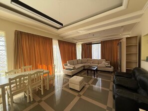 Appartement Confort, vue mer | Coin séjour