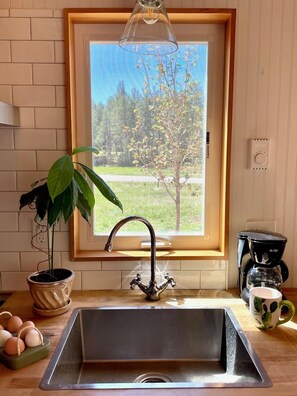 Interior - Wildcat Polly ~ Tiny but Wild
Unique tiny home in Durango, Colorado (Durango)