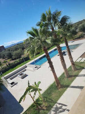 Outdoor pool - Haven of peace, kms 12 route d'Ourika (Marrakech)