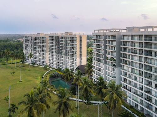 Cozy 2-bedroom golf course apartment in charming Gonapola, Sri lanka