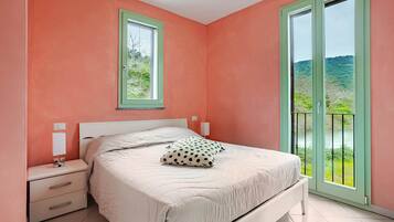 2 bedrooms, in-room safe, free WiFi, bed sheets