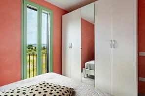 2 Schlafzimmer, Zimmersafe, kostenloses WLAN, Bettwäsche