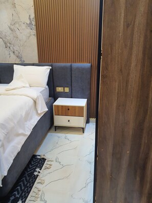 1 bedroom, soundproofing, iron/ironing board, free WiFi