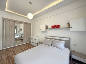 1 bedroom, free WiFi, bed sheets