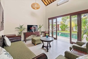 Villa, 2 Bedrooms, Private Pool | Living area