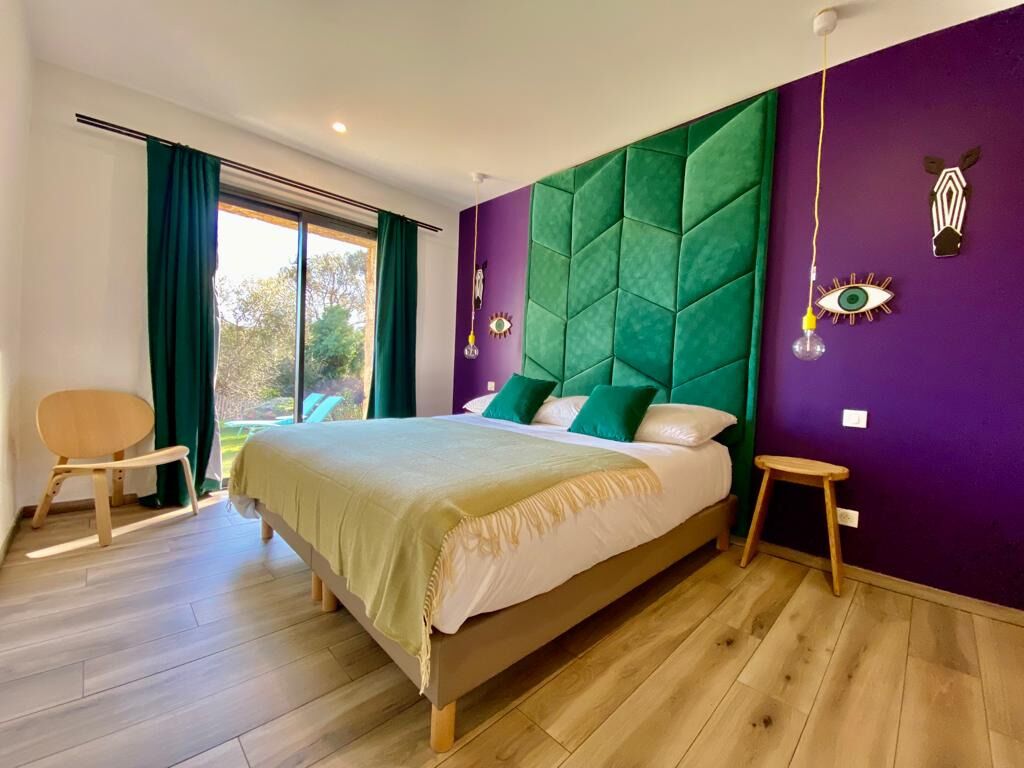 Classic Villa, Patio, Garden View | Iron/ironing board, free WiFi