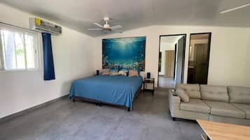 Family Studio Suite, Non Smoking, Private Bathroom | Premium bedding, cribs/infant beds, free WiFi, bed sheets