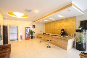Interior - Huayi Commercial Hotel (Jiyuan)