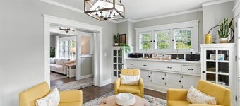 Your Summer HQ!  Sleeps 11, Why Stay in 4 rooms? Get the House!  Pet-Friendly!