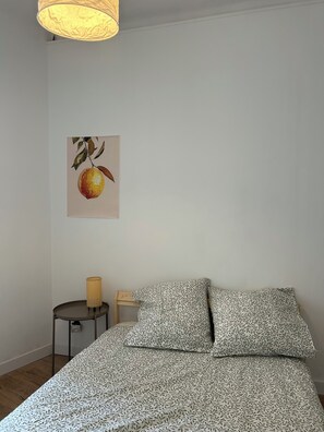 2 quartos, Wi-Fi de cortesia, roupa de cama