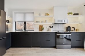 Fridge, microwave, oven, stovetop