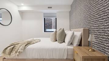 2 habitaciones, escritorio, tabla de planchar con plancha y wifi gratis