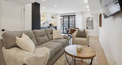 Condo for 4 Overlooking Downtown Collingwood