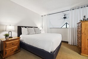 2 dormitorios, escritorio, tabla de planchar con plancha y wifi gratis