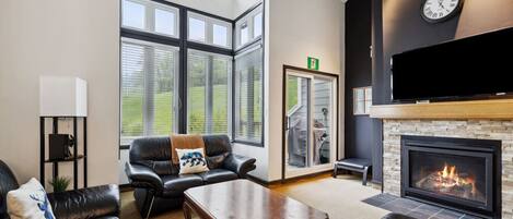 TV connectée, cheminée