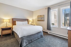 1 quarto, escrivaninha, ferros/tábuas de passar roupa, Wi-Fi de cortesia