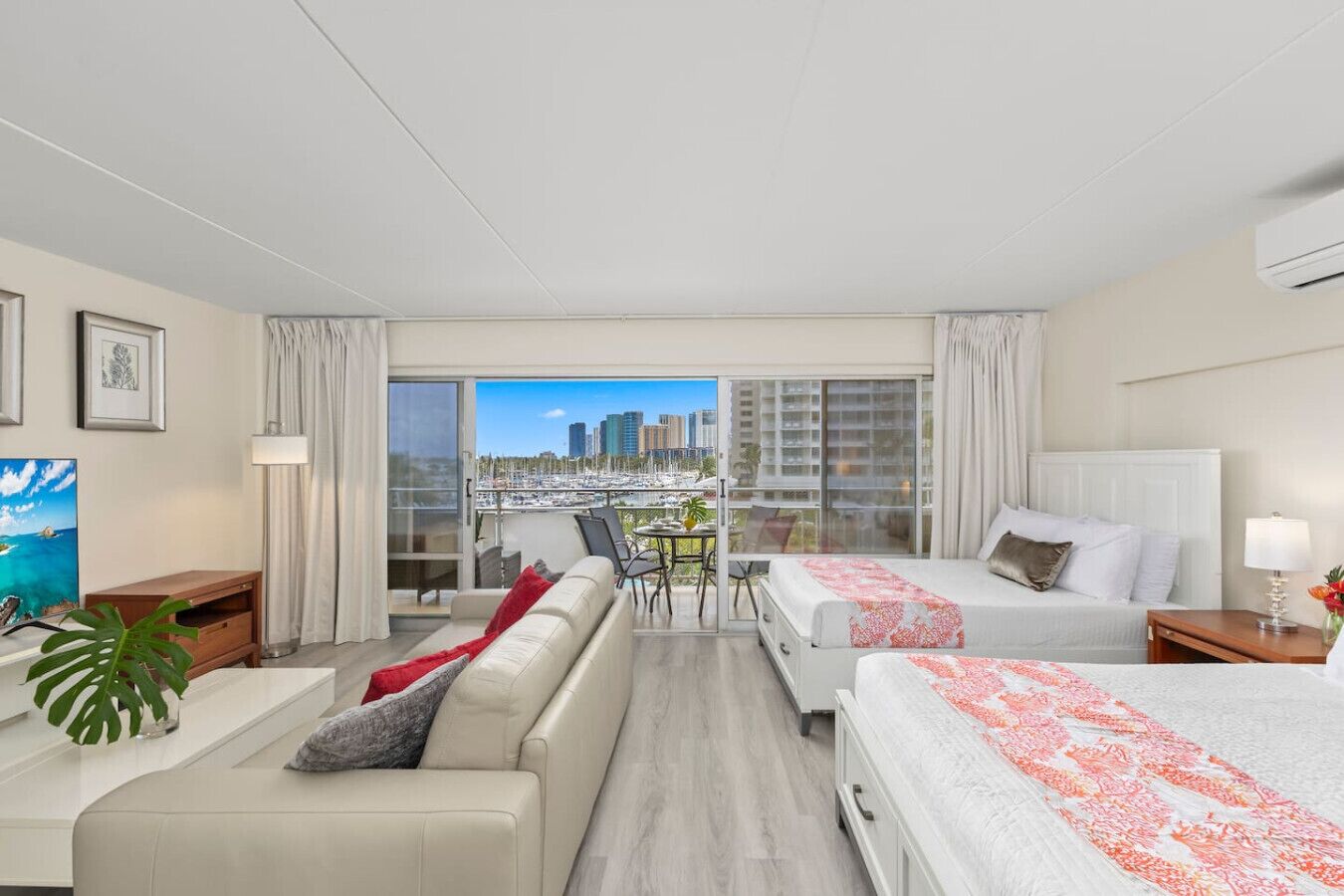 1 soveværelse, skrivebord, Wi-Fi