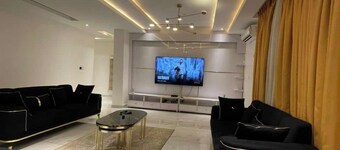 Carizma Luxury Apartment