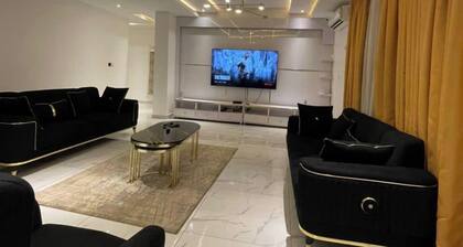 Carizma Luxury Apartment