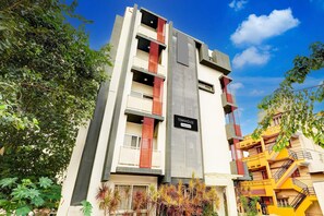 House | Bahagian luar