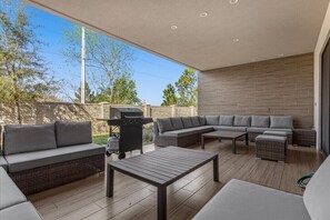 Terrace/patio - 3 Bedrooms / 3.5 Bathrooms / Magic Village (7471B) (Kissimmee)