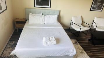 1 slaapkamer, een bureau, een strijkplank/strijkijzer, gratis wifi