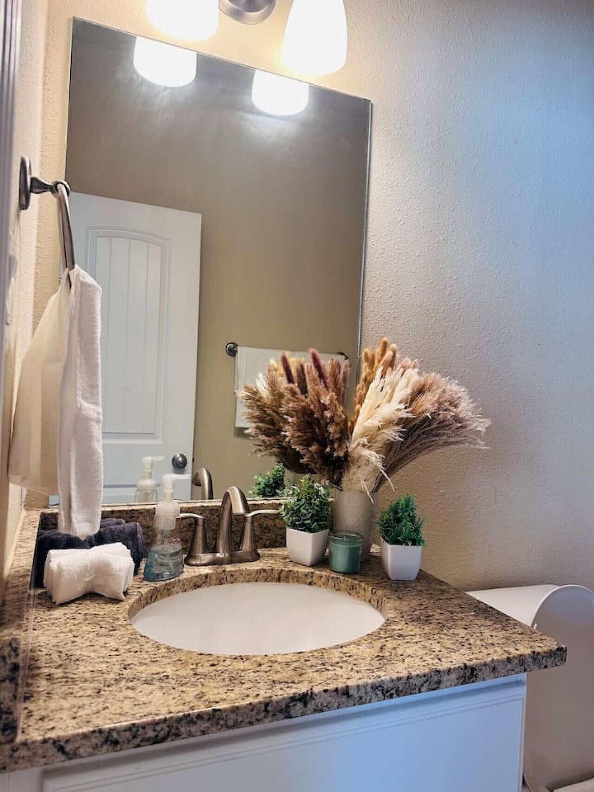 Photo 10 of Private apartment, great location and amenities!