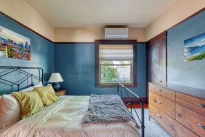 2 bedrooms, iron/ironing board, travel crib, WiFi