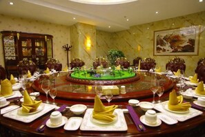 Restaurant - Zhaoyuan Wenfeng Hotel (Zhaoyuan)