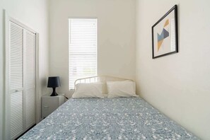 3 Schlafzimmer, Bügeleisen/Bügelbrett, Reisekinderbett, WLAN