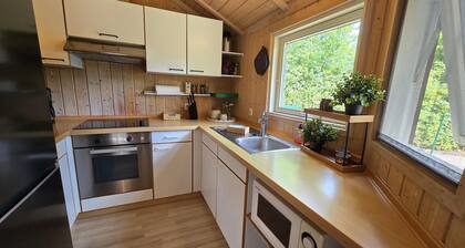 In a quiet vacation estate - directly on Dankernsee - leisure park nearby - dogs welcome