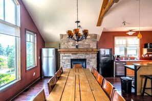 تناول الطعام