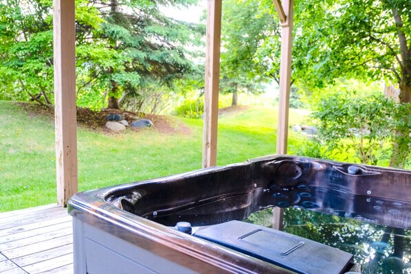 Bain à remous extérieur