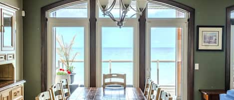 تناول الطعام