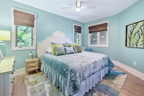 4 habitaciones, escritorio, tabla de planchar con plancha y wifi gratis