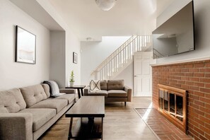 TV, fireplace, offices