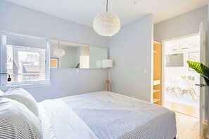 2 多间卧室、熨斗/熨衣板、旅行婴儿床、WiFi