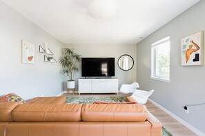 TV, offices