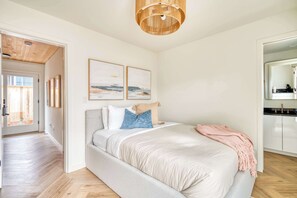 4 bedrooms, iron/ironing board, travel crib, WiFi - Alberta Arts Escape | 4BR + WalkScore 91 (Portland)