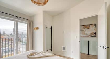 Alberta Arts Escape | 4BR + WalkScore 91