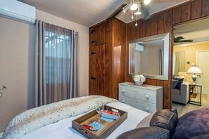 1 غرفة نوم ومكتب ومكواة/لوح كي وواي فاي