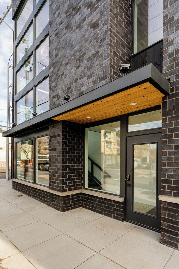 Exterior detail - Modern 2BR | Alberta Arts Hub + Great Eats (Portland)