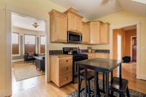 Fridge, oven, stovetop, dishwasher - Sun-filled Home in Buckman Neighborhood with 2BRs (Portland)