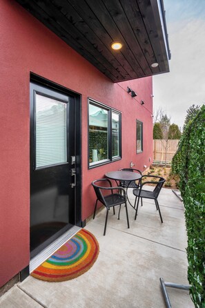 屋外ダイニングエリア