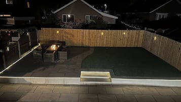 House | Terrace/patio