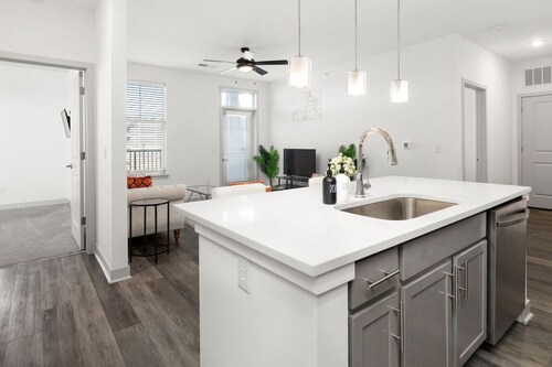 Stylish Stay | Near Everything!